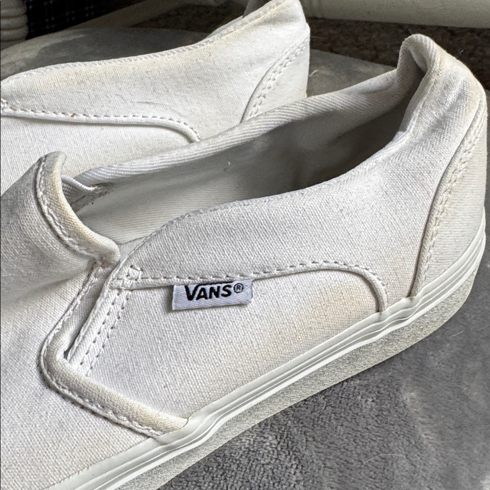 Vans Classic White cavas Slip-On Sneakers women’s size 10 - Picture 2 of 7